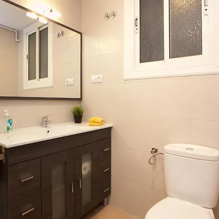 Enjoy Vp Camp Nou Apartment *